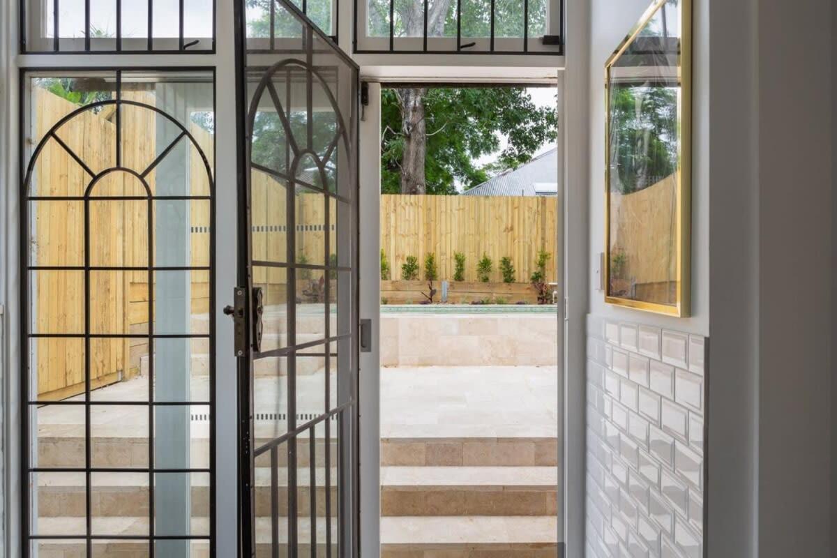 Elegant 3-bed Heritage House With Swimming Pool